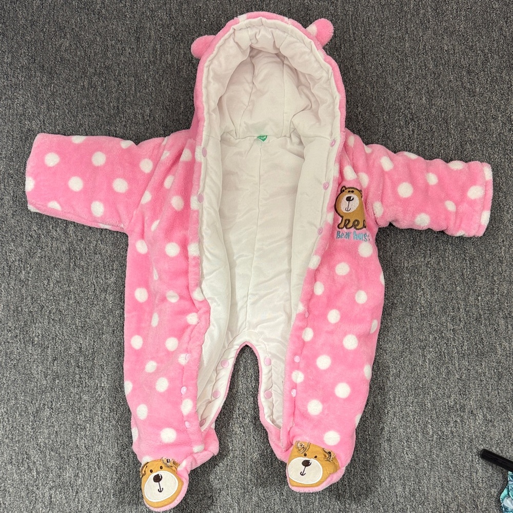 Pink Polka Dot Baby One Piece Winter Onsie Bear Bum Size 9 Months